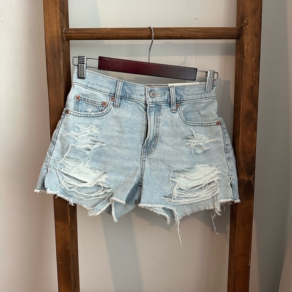 NWT American Eagle 90s Boyfriend Short - Picture 1 of 7